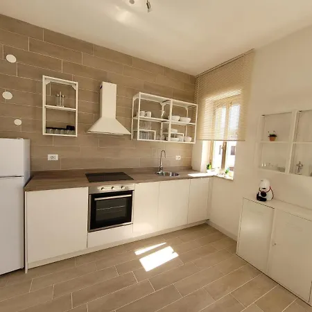 Appartamento Demetrio 50M Mare & Shopping Lido Marini Exterior foto