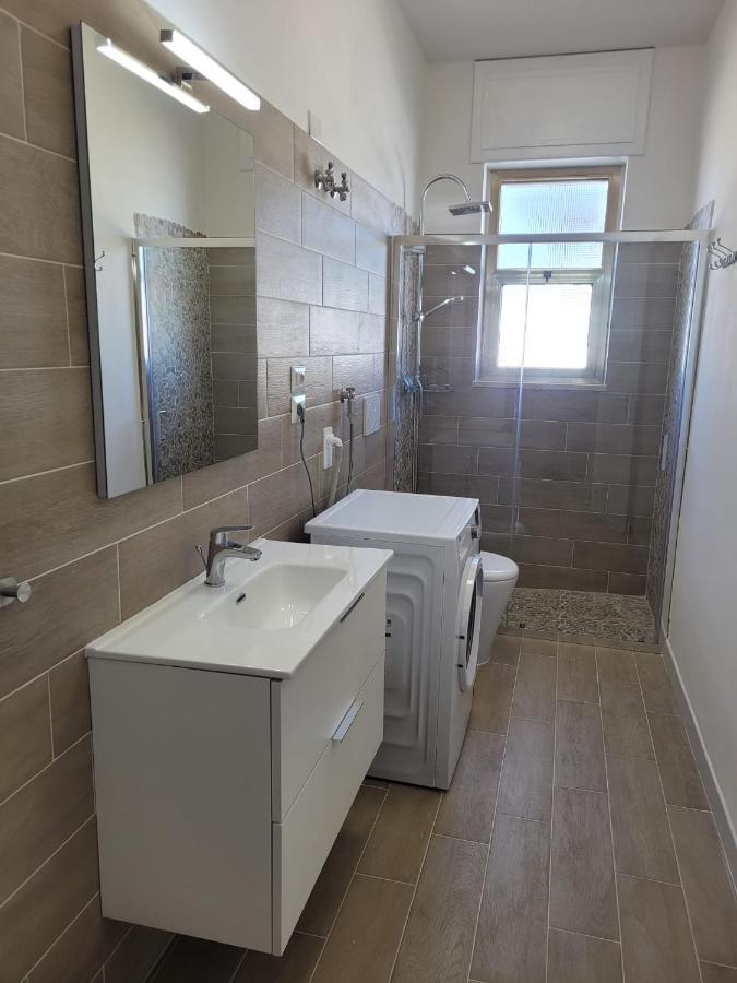 Apartment Demetrio 50m Mare & Shopping